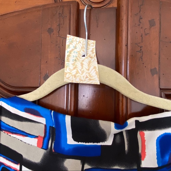 Poleci 100% Silk Geometric Mini Dress | Size 0 - Picture 9 of 9